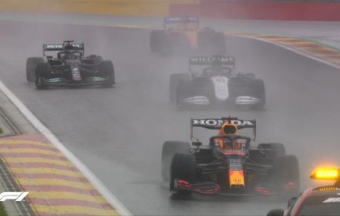 在线体育-汉密尔顿称比利时站为“一场闹剧”：早就该取消比赛